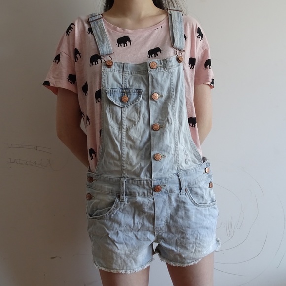 LIGHT DENIM SHORT OVERALLS - Picture 1 of 4